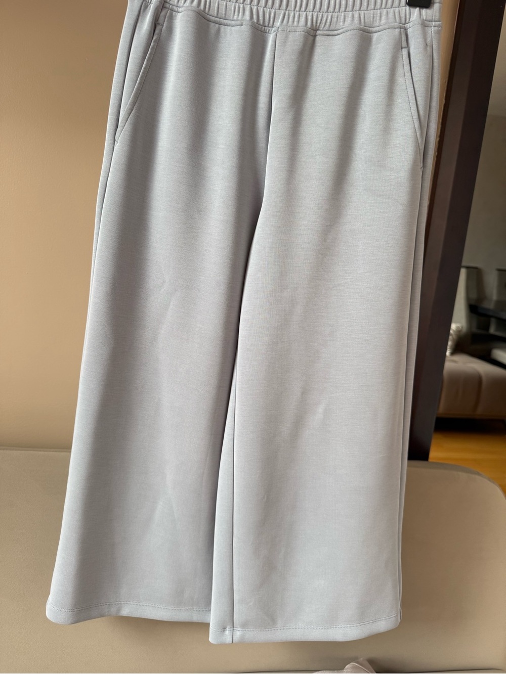 Danskin Light Gray Elastic-Waist Jogger Pants